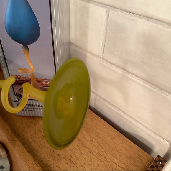 Satin Glass Oil Lamp Coiled Stem Blue Yellow Vintage New In Box Funnel Tip Cord - Picture 5 of 9